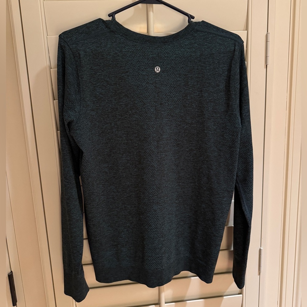Lululemon Dark Green Long Sleeve Shirt - Picture 2 of 2